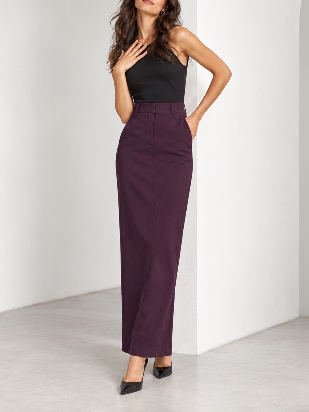 ARITZIA Babaton Maxi Skirt Plum High Rise Back Slit Office Siren Tailored 2